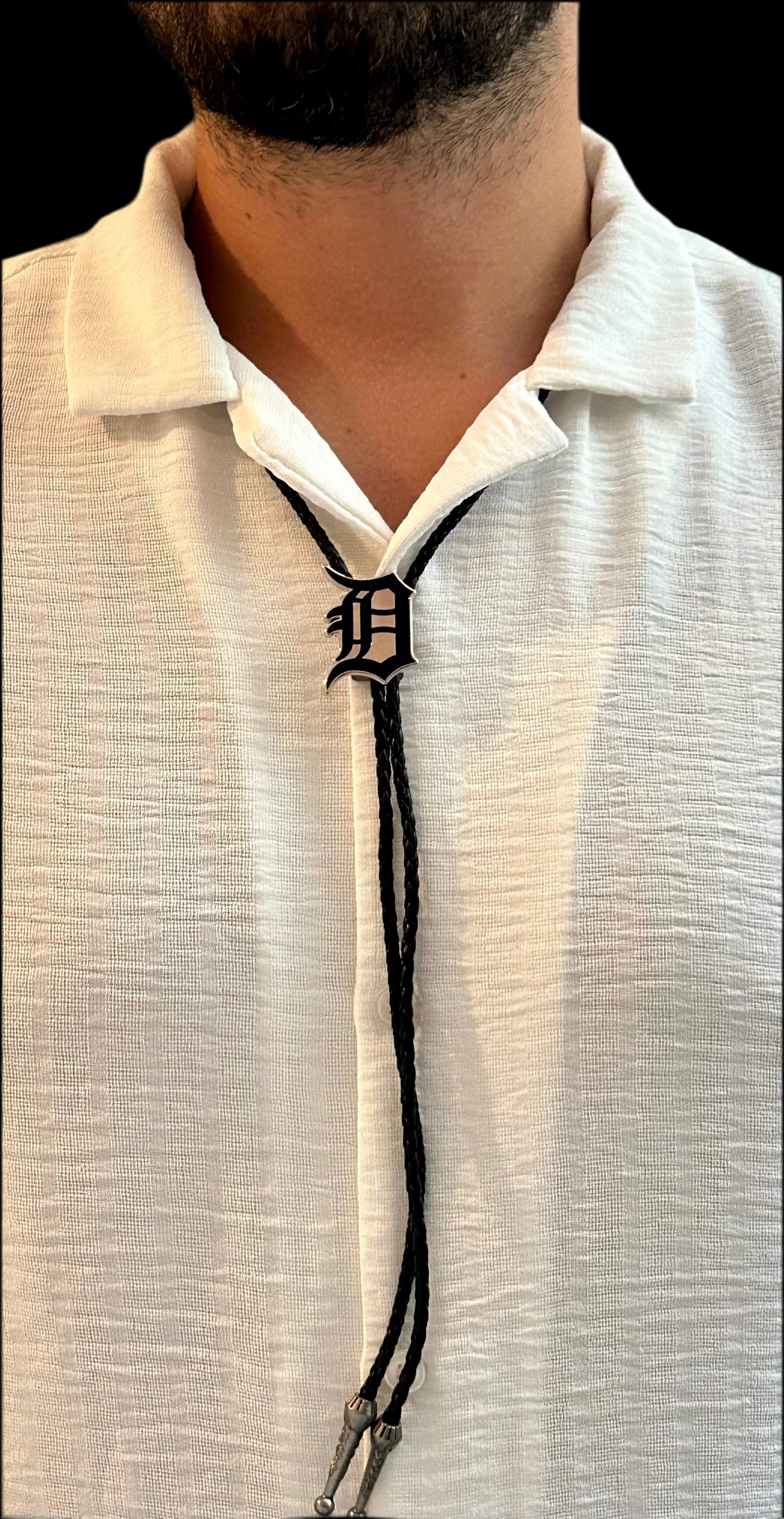 Tigers Bolo